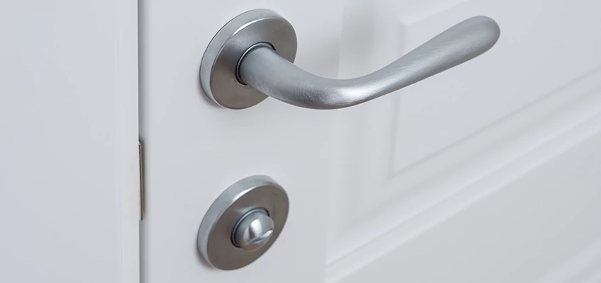 Single-Occupancy Restroom Locks Repair in Holtville, California