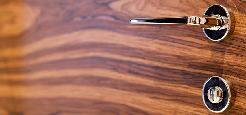 On Demand Locksmith For Key Fobs Repair in Holtville, California